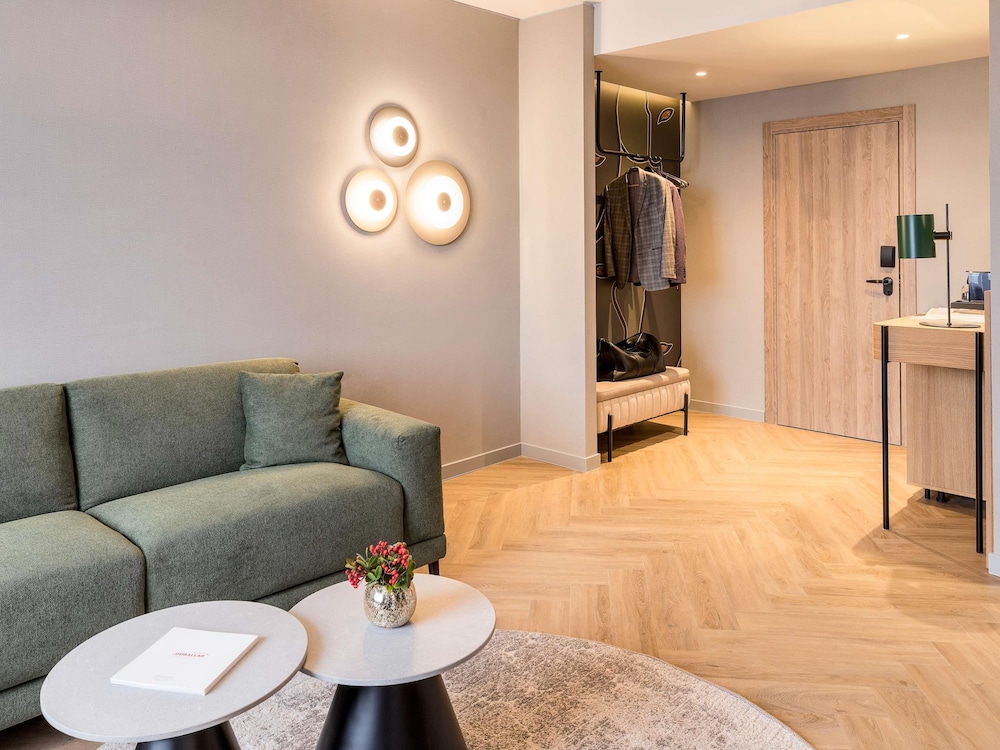 Mercure Sofia City 73/105