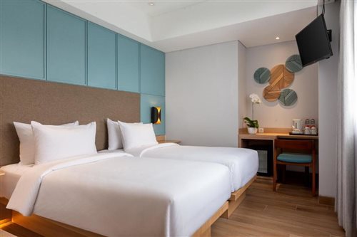 Hollywood, Deluxe, Double or Twin Bed