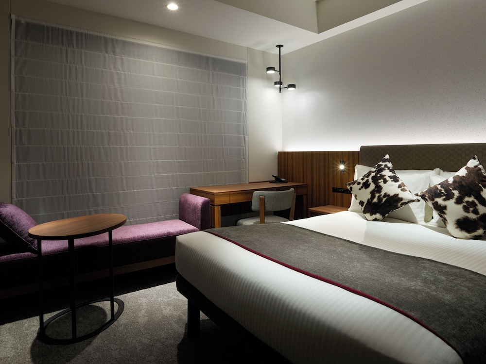 Moderate, Double Bed
