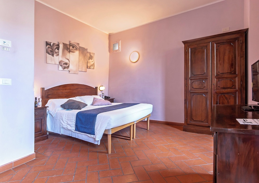 Hotel Costantini 30/73