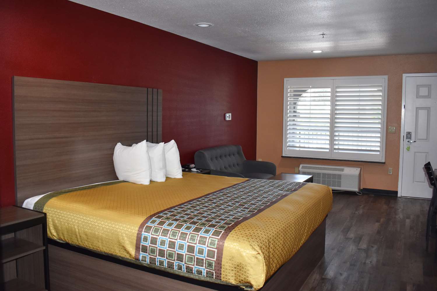 Comfortable, Guest Room, King Bed, Accessible
