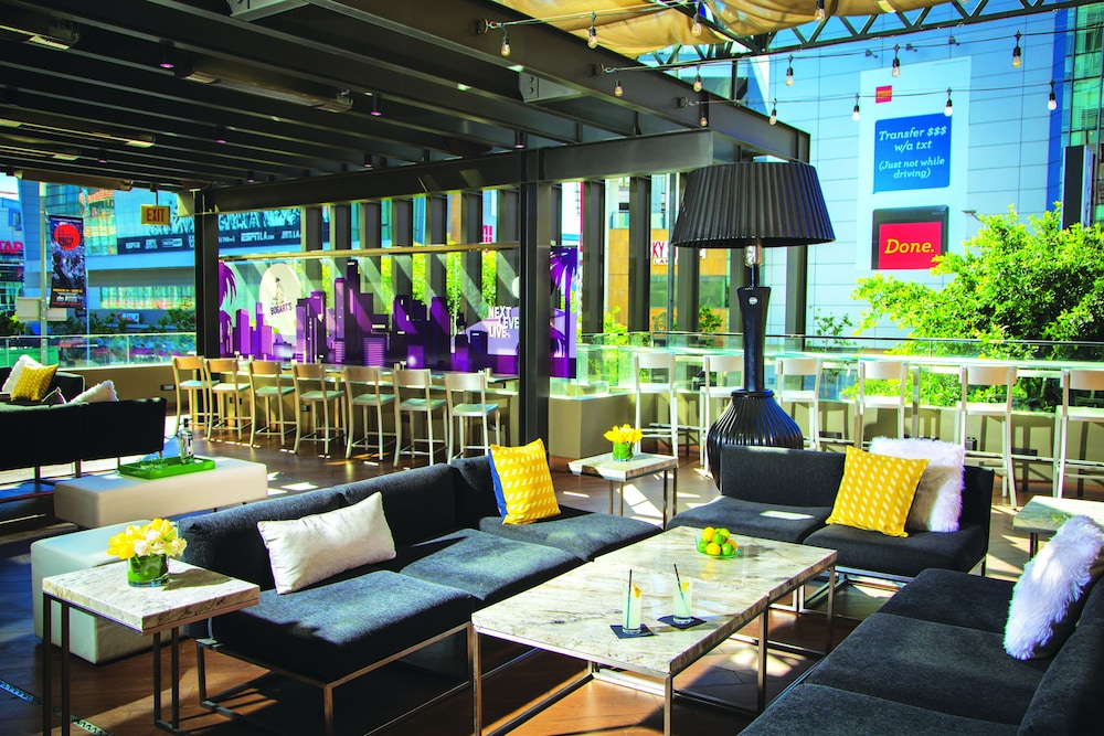 E Central Downtown Los Angeles Hotel 28/54