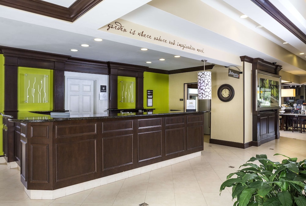 Hilton Garden Inn Hampton Coliseum Central 11/53