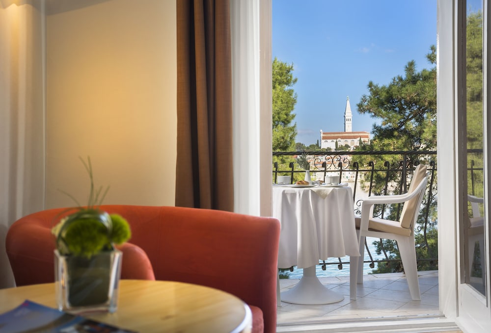 Maistra Select Island Hotel Katarina 30/50