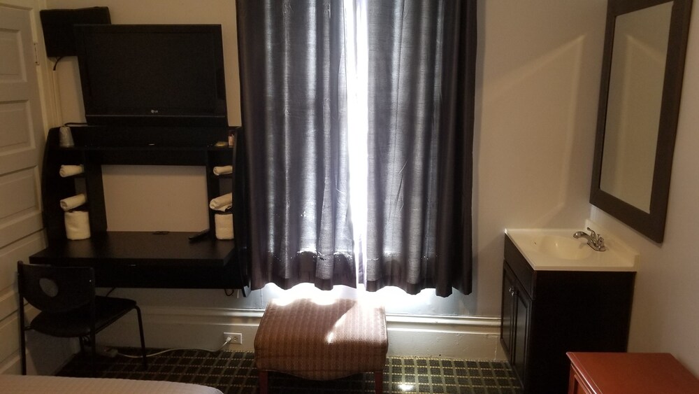Perramont Hotel 14/23