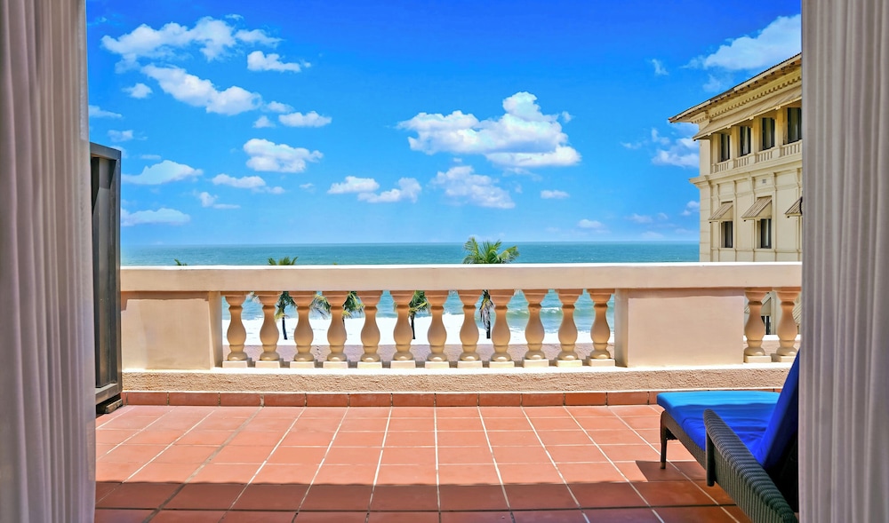 Galle Face Hotel 24/50
