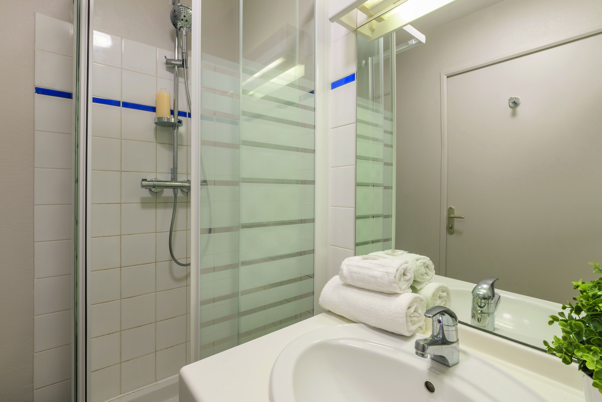 Studio, Double Bed, Sofa, Appart City Classic Nantes Quais de Loire 10/10