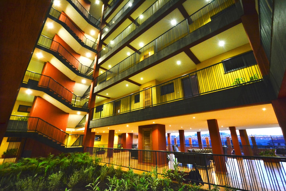 Bukoto Heights Apartments 2/73