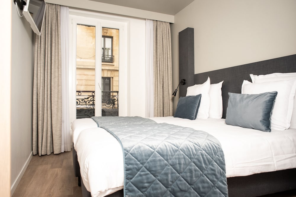 غرفة ديلوكس بسريرين منفصلين، Hotel Des Arts Bastille 2/7