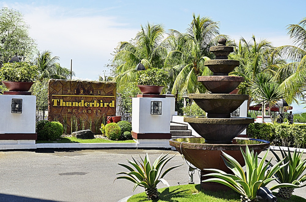 Thunderbird Resorts - Rizal 64/70