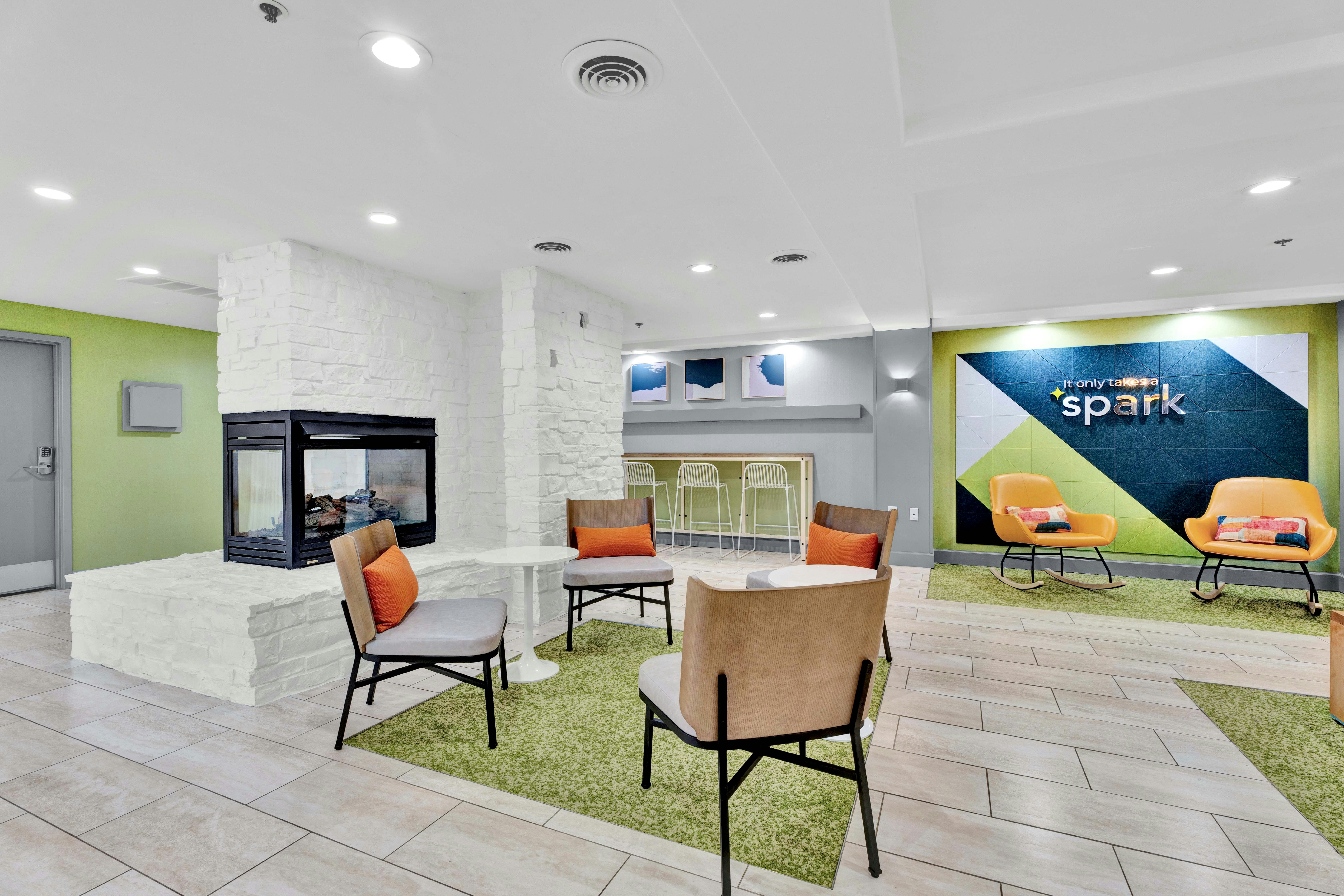 Spark by Hilton Plymouth 14/32