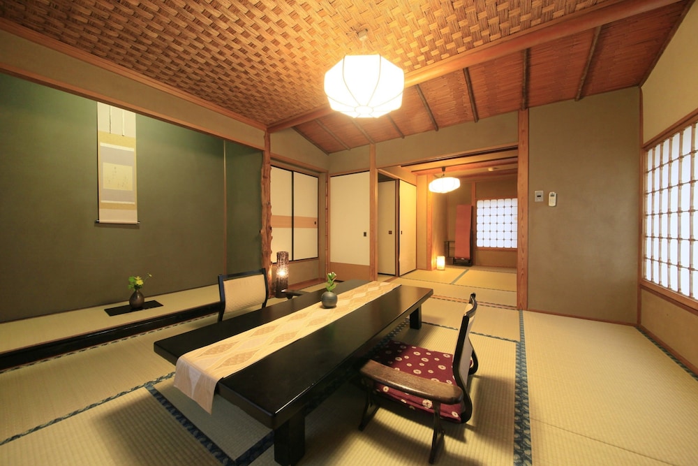 Wakamatsu Yugawara Sekitei (ex Wakamatsu Yugawara Hot Spring Resort) 28/50