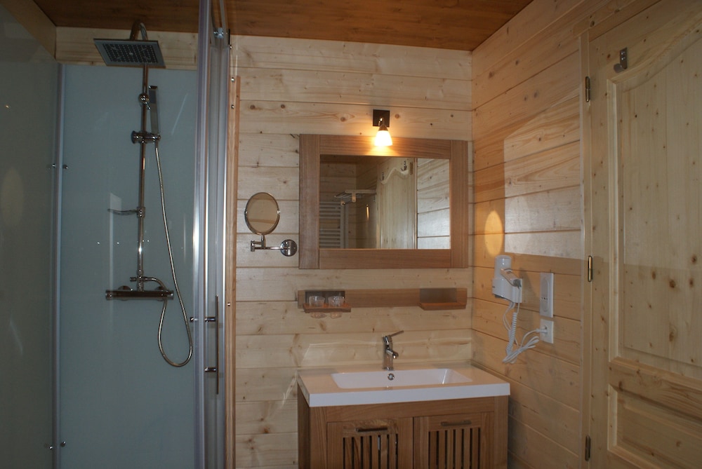 RELAIS DU SILENCE AUBERGE DE LA TOMETTE 11/57