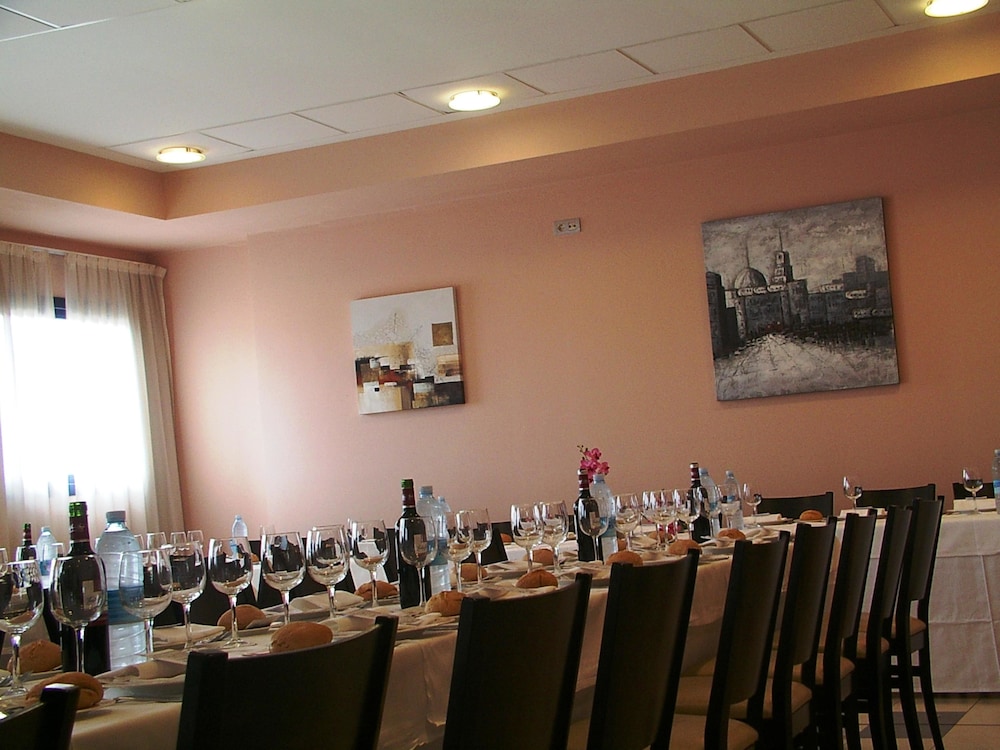 Hotel Naval Sestao 37/47