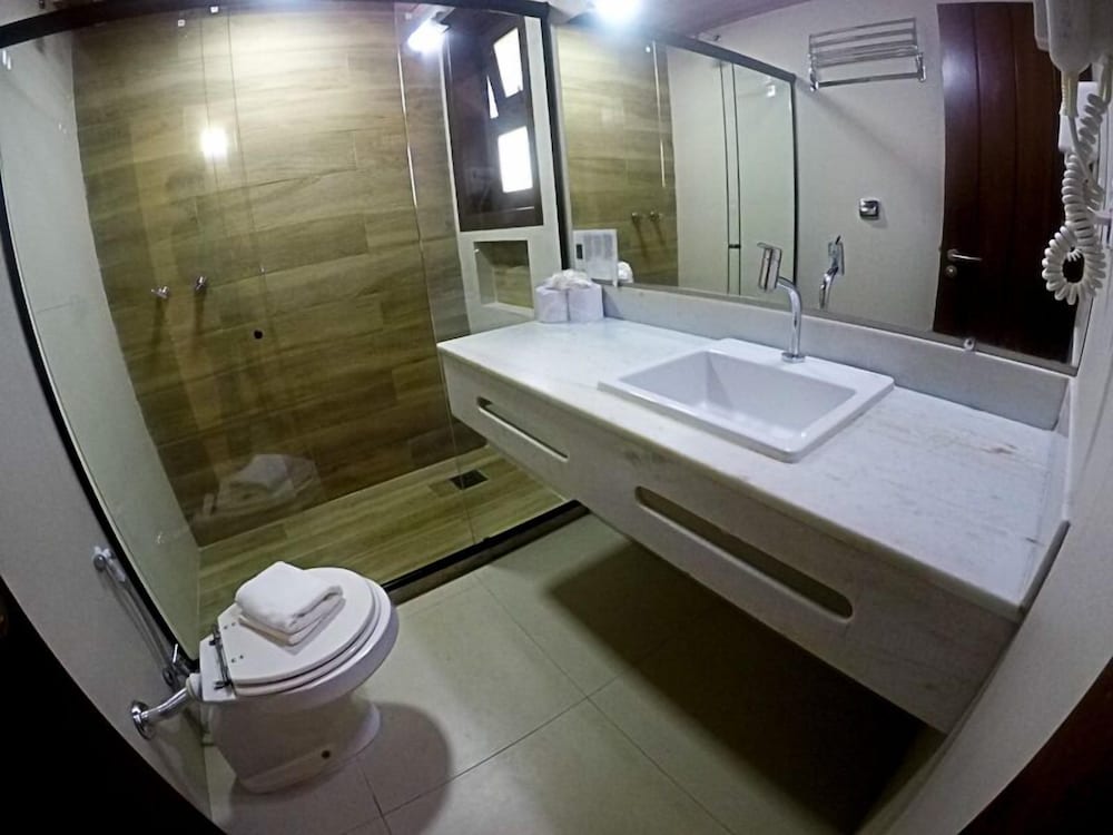 غرفة سوبيريور ثلاثية بسرير كوين وسرير فردي، Hotel La Foret 4/4