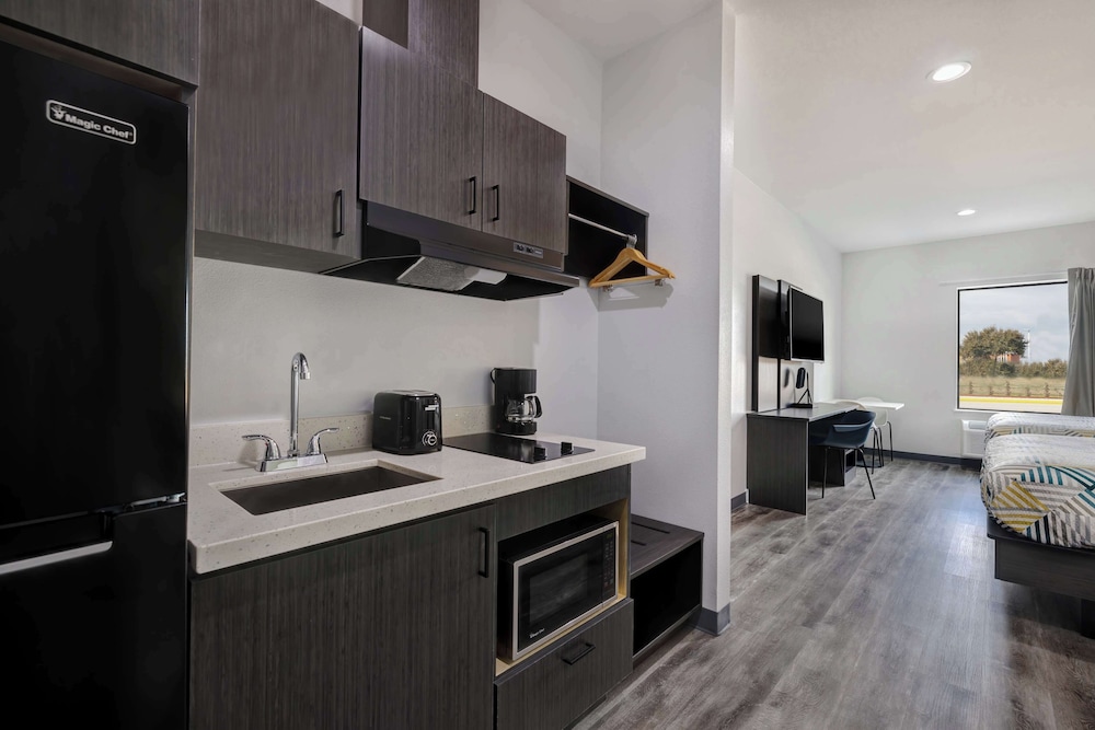 Studio6 Katy, TX – Energy Corridor 19/38