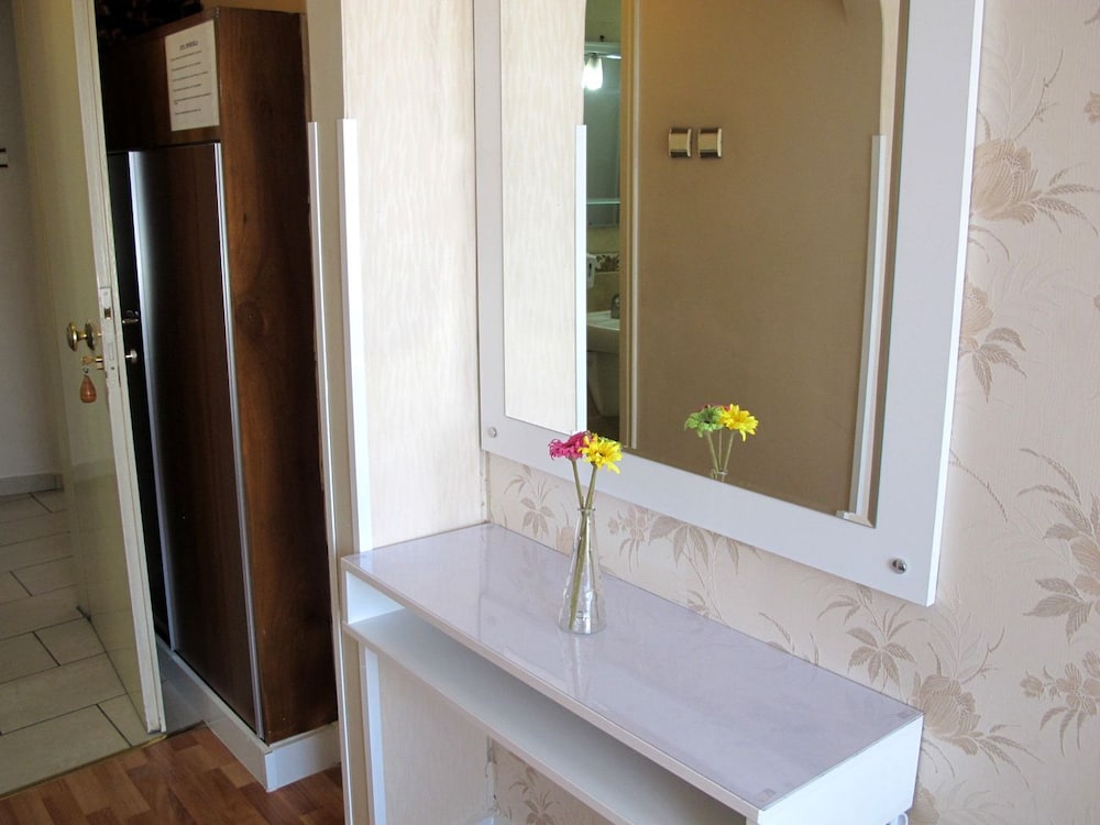 Idrisoglu Hotel 5/18