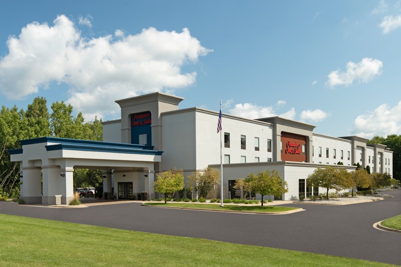 Hampton Inn & Suites Grand Rapids-Airport 28th St 1/14