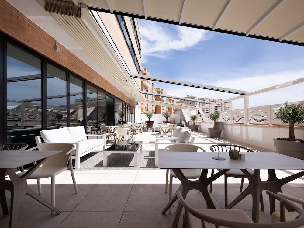 Hotel Malaga Alameda Centro Affiliated by Melia 53/59
