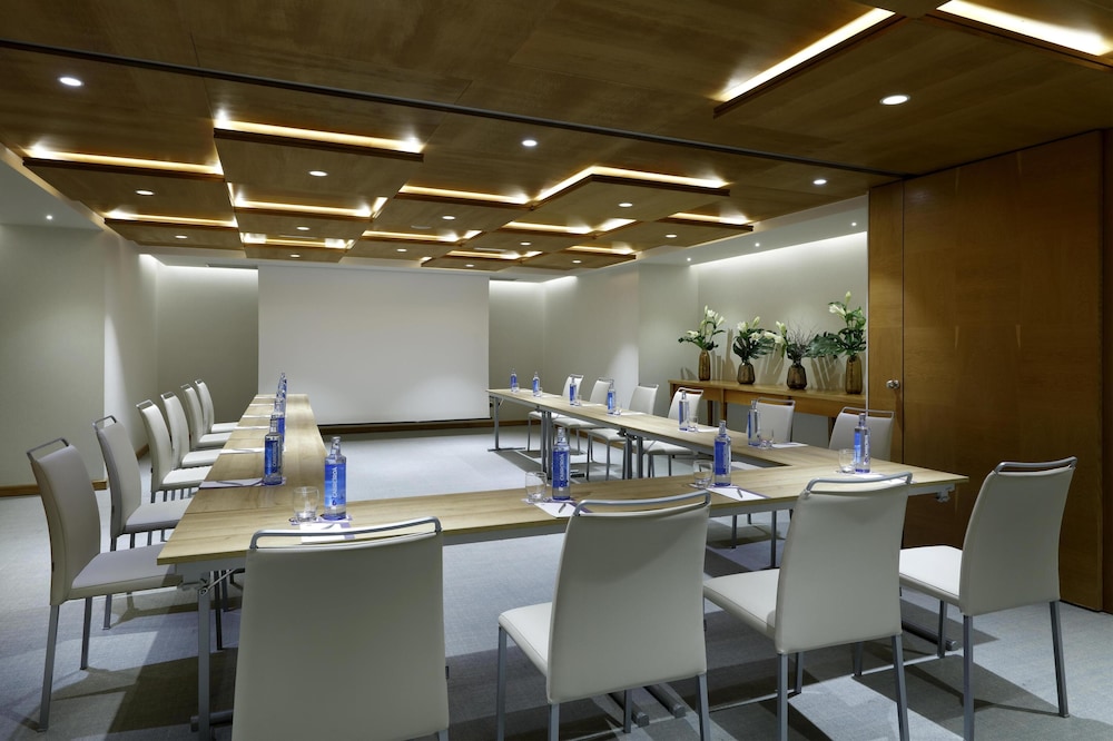 Hyatt Regency Hesperia Madrid 62/65