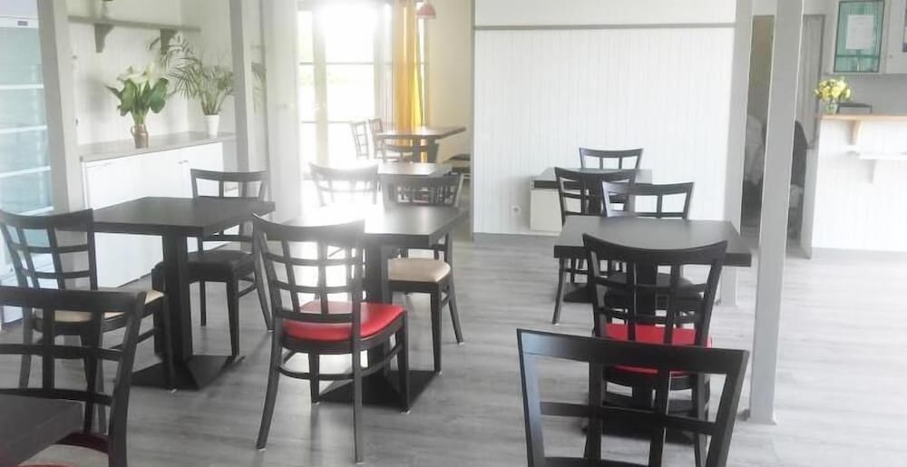 Premiere Classe Rennes Ouest Le Rheu 18/26