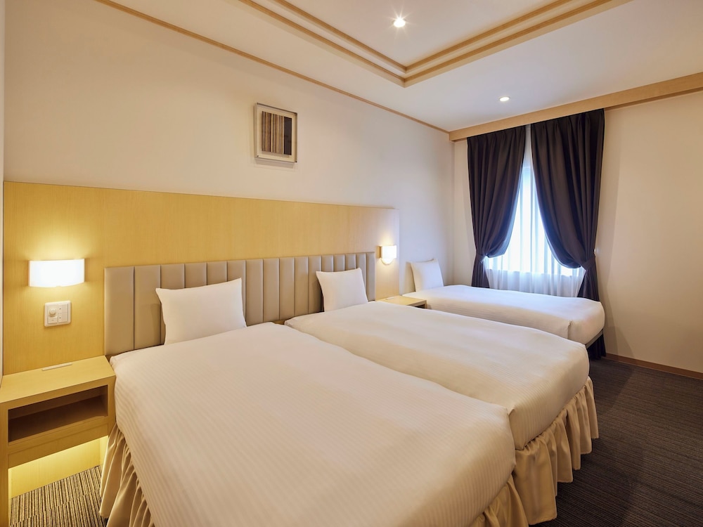 SUPERIOR, TWIN BEDS