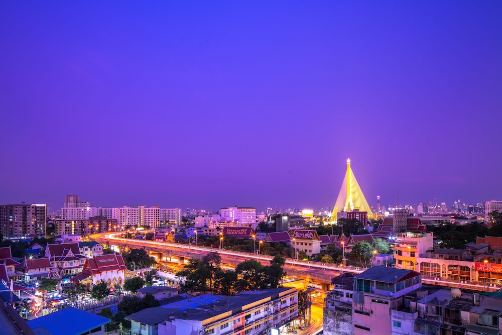 Amarin Hotel Rama 8 44/50