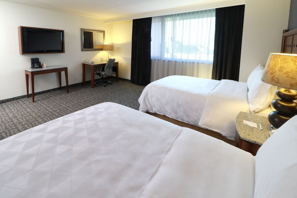 Holiday Inn Ciudad de Mexico Trade Center 22/80