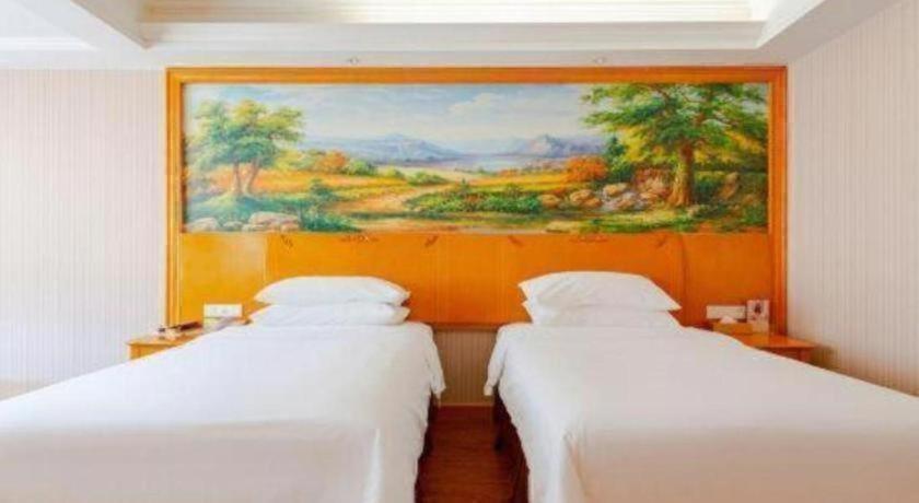 Vienna International Hotel Kunming (West Guangfu Road Station Branch) 37/48