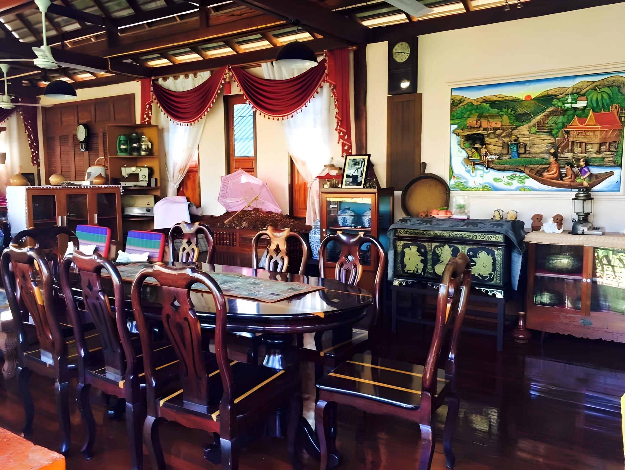 Bantham Hill Homestay 35/45