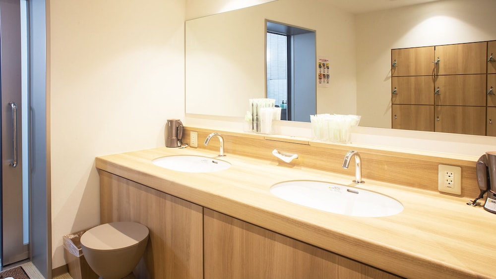 Hotel Kuretakeso Hiroshima Otemachi 62/67