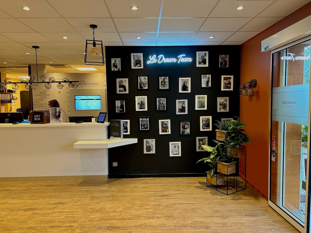 Mercure Lyon Est Chaponnay 3/71