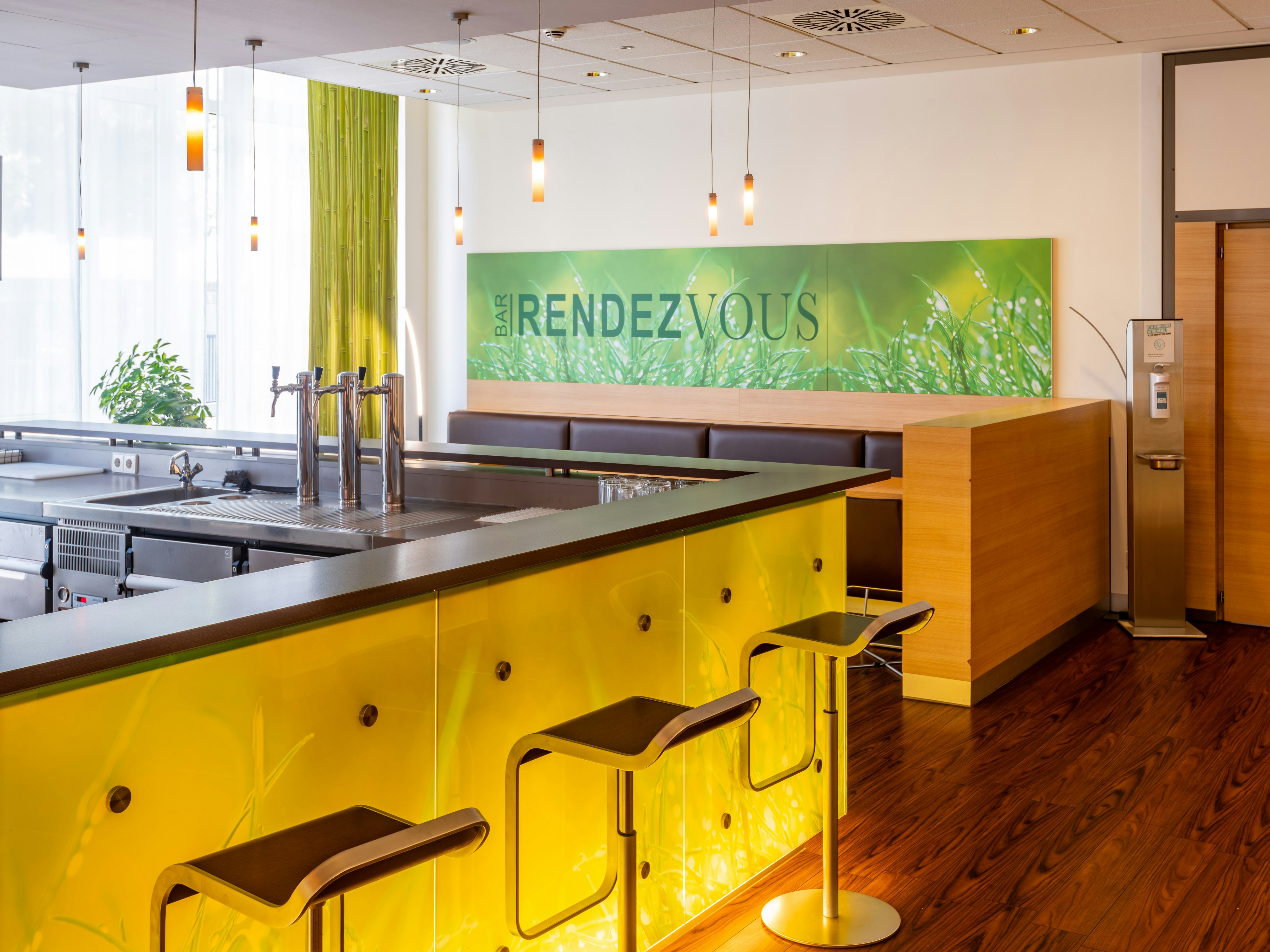 B&B Hotel Aachen-Hbf 24/50