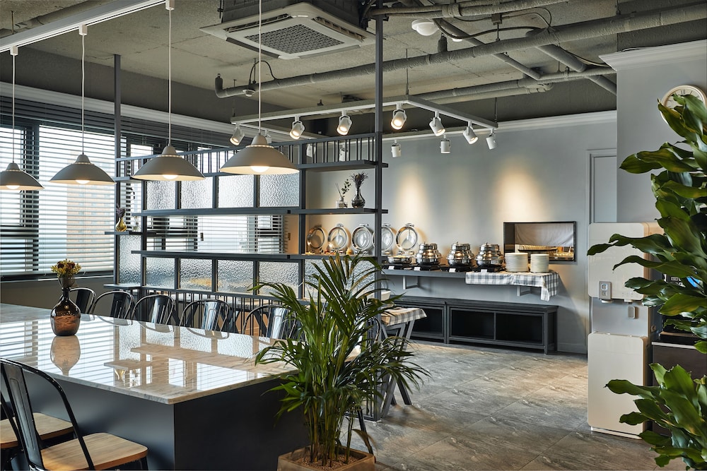 JB Design Hotel 56/77