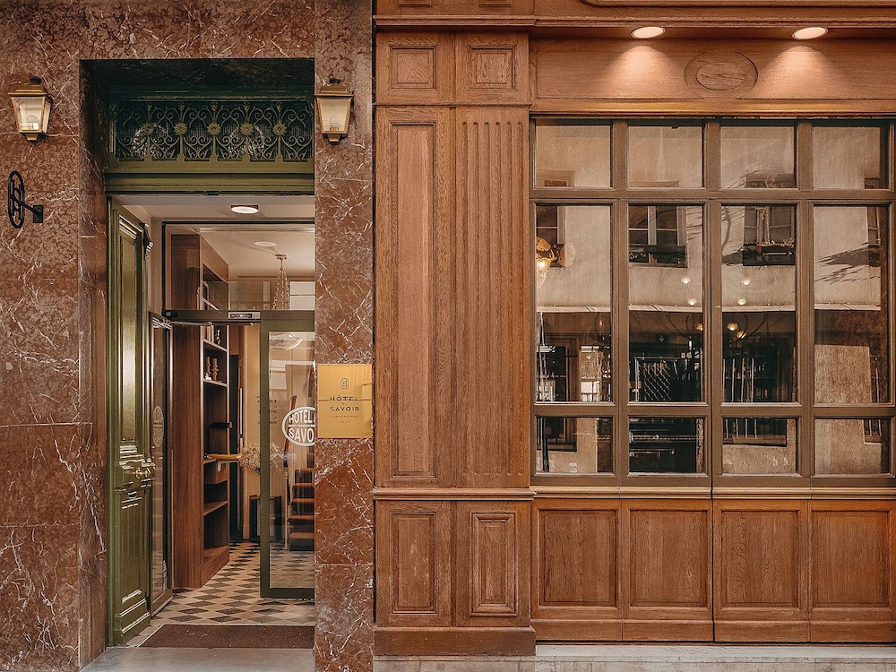 Hotel du Savoir 3/63