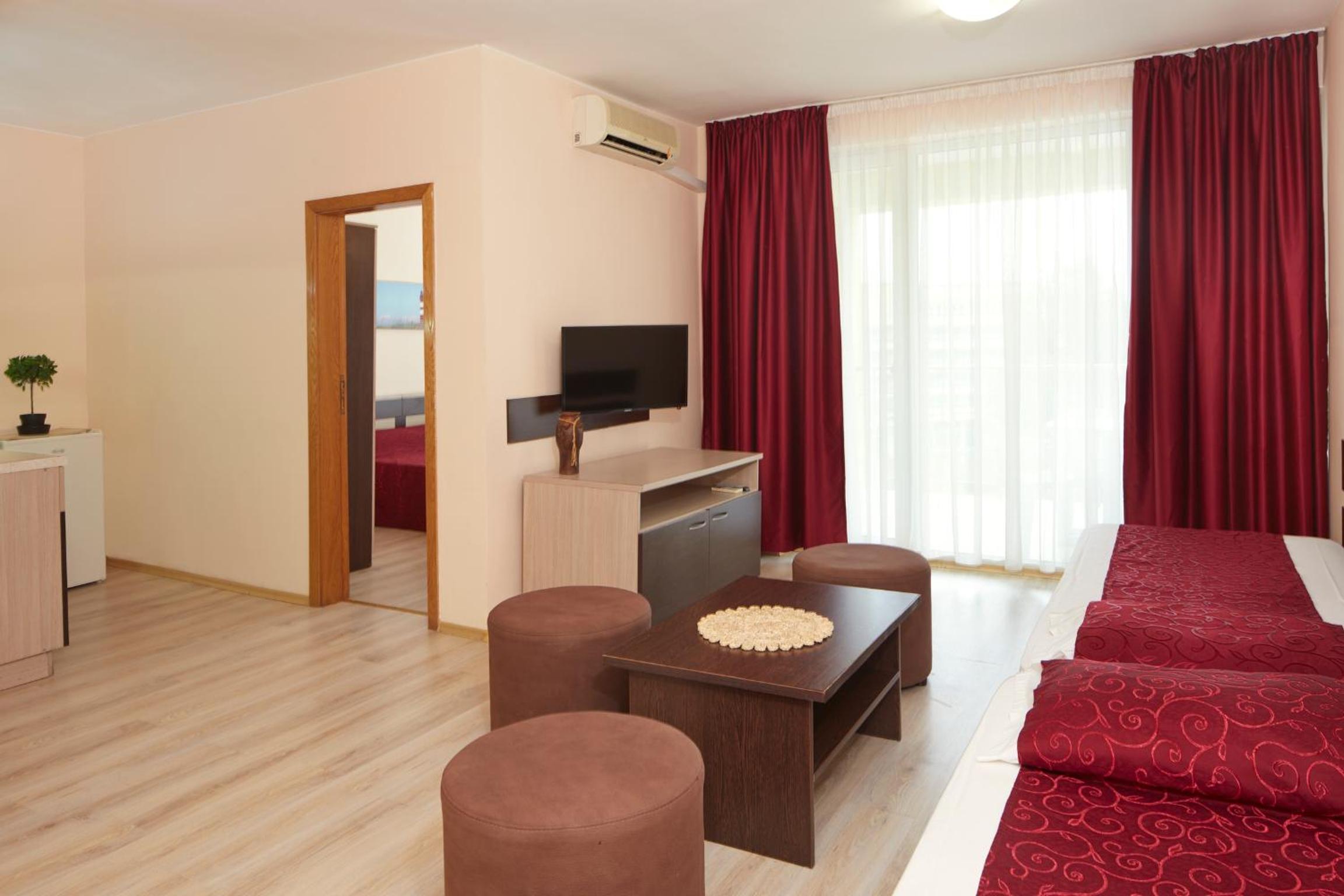 HOTEL VECHNA R 34/53