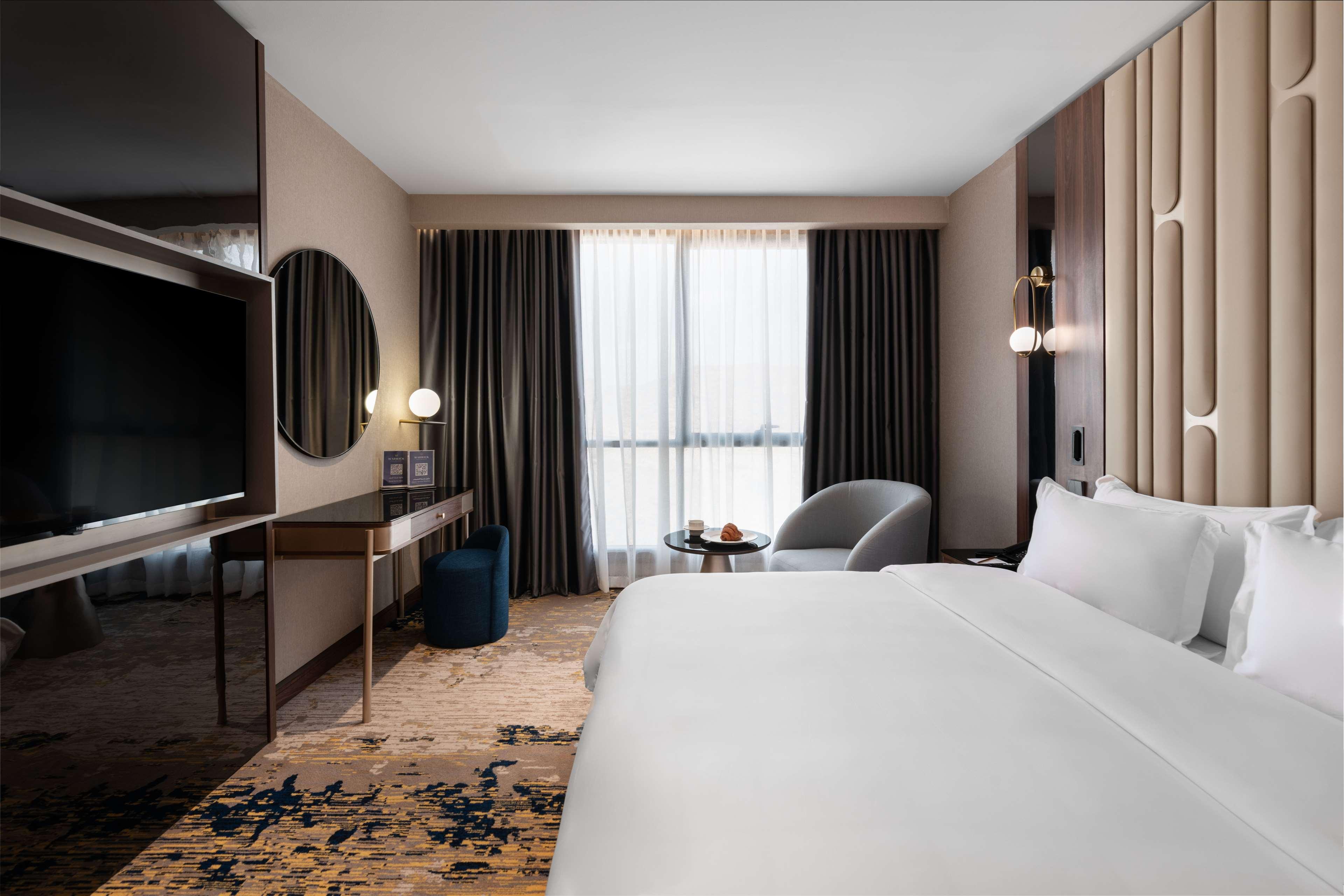 فندق وارويك الطائف(Warwick Al Taif Hotel) 7/28