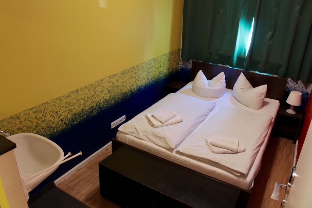Holi Hostel Hotel 24/43