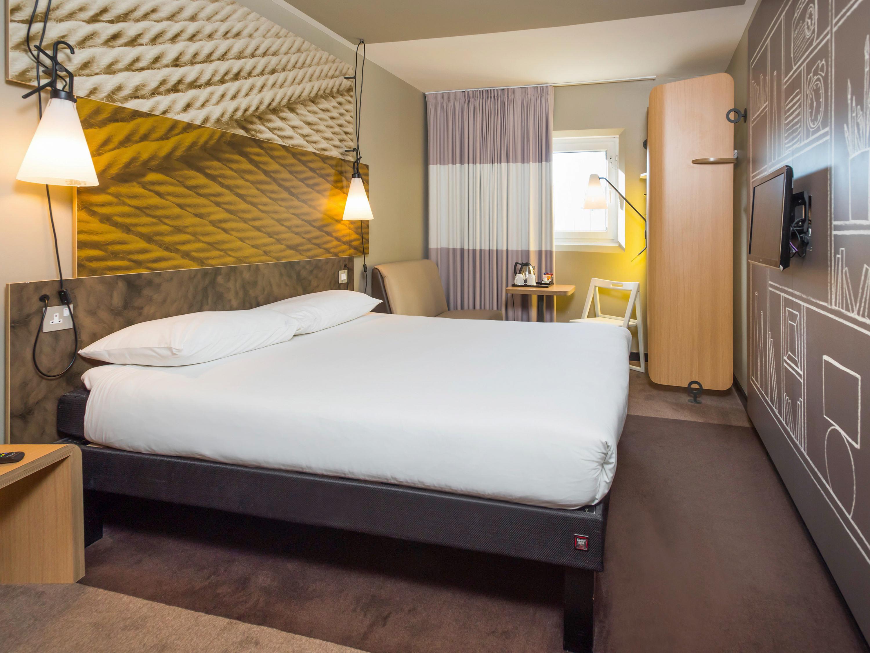 Standard, Twin Beds