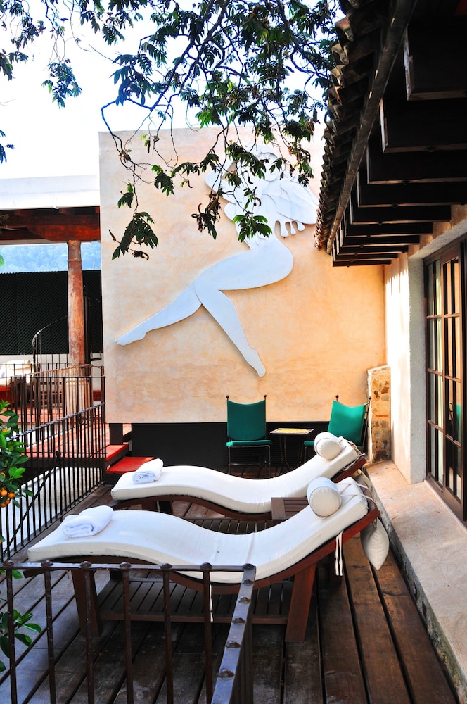 Hotel Museo Spa Casa Santo Domingo 64/73