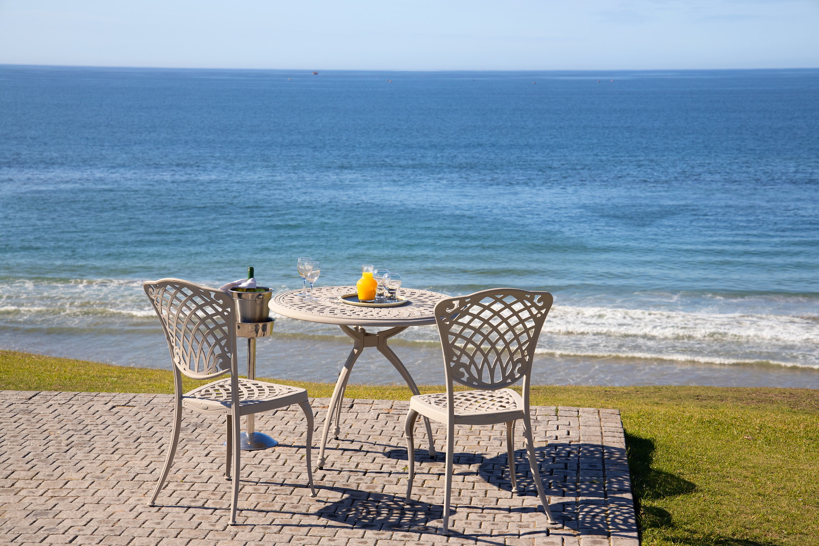 African Oceans Manor Guest House 44/50