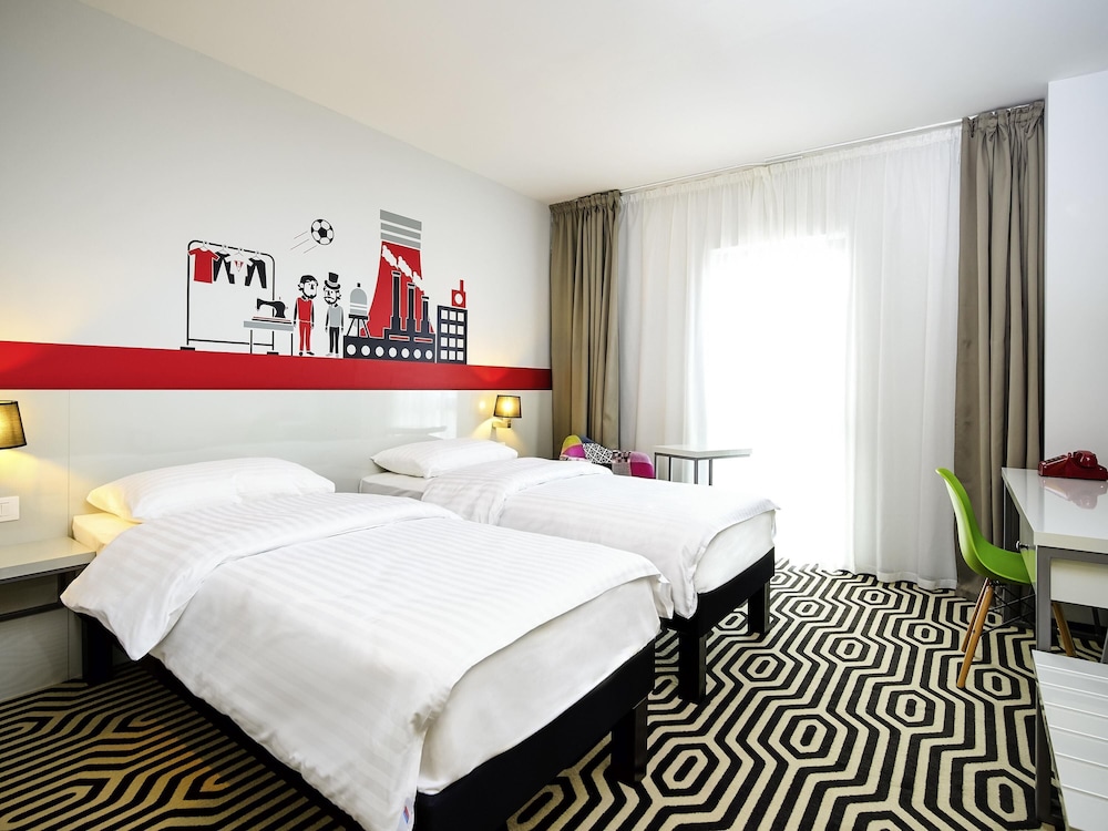 IBIS STYLES ARAD 17/49