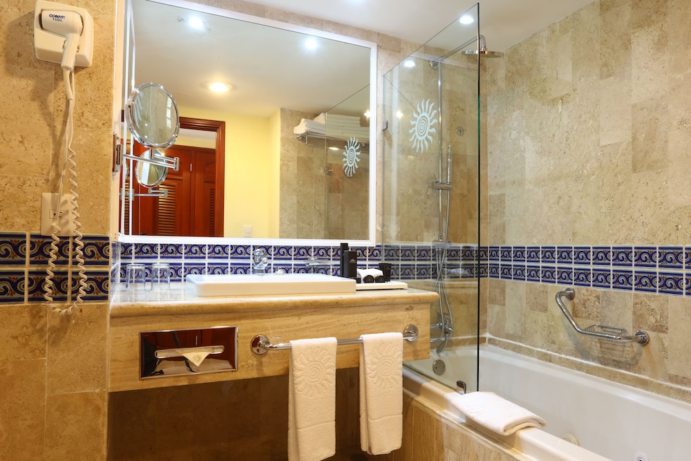 Bahia Principe Explore Akumal - All Inclusive 20/75