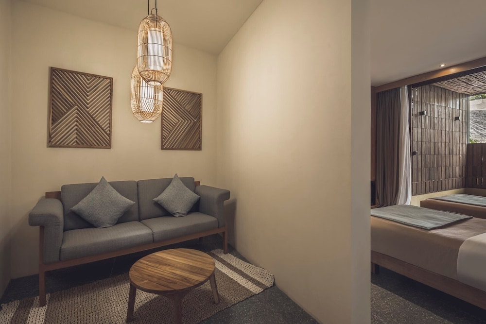 Canggu Cabana Beach Resort by Ini Vie Hospitality 43/64