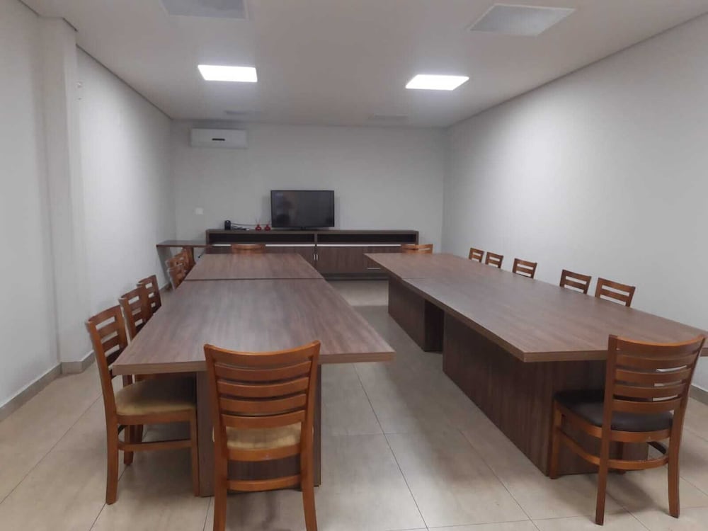 Habitat Prime Hotel 30/42