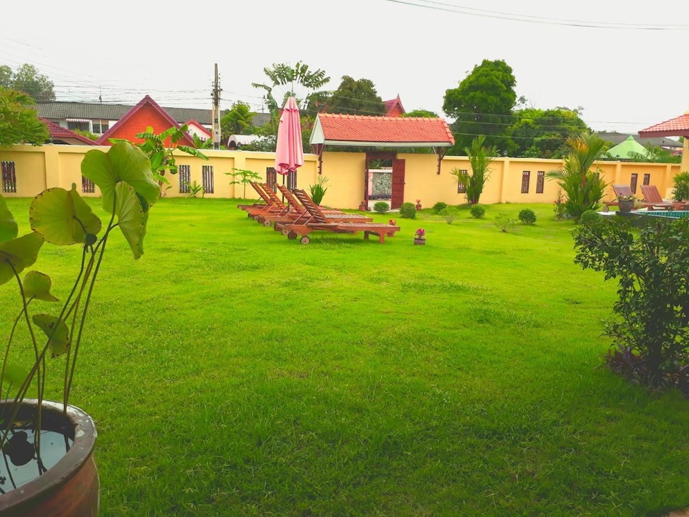 Taratai Villa 47/57