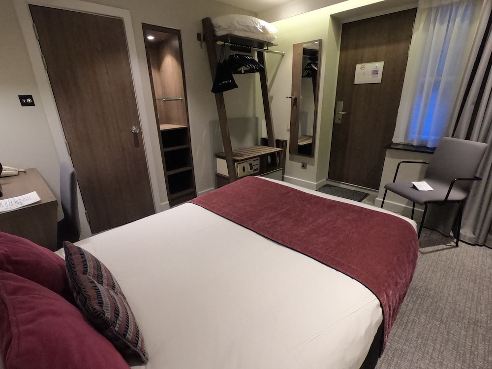 Best Western Plus Delmere Hotel 24/41