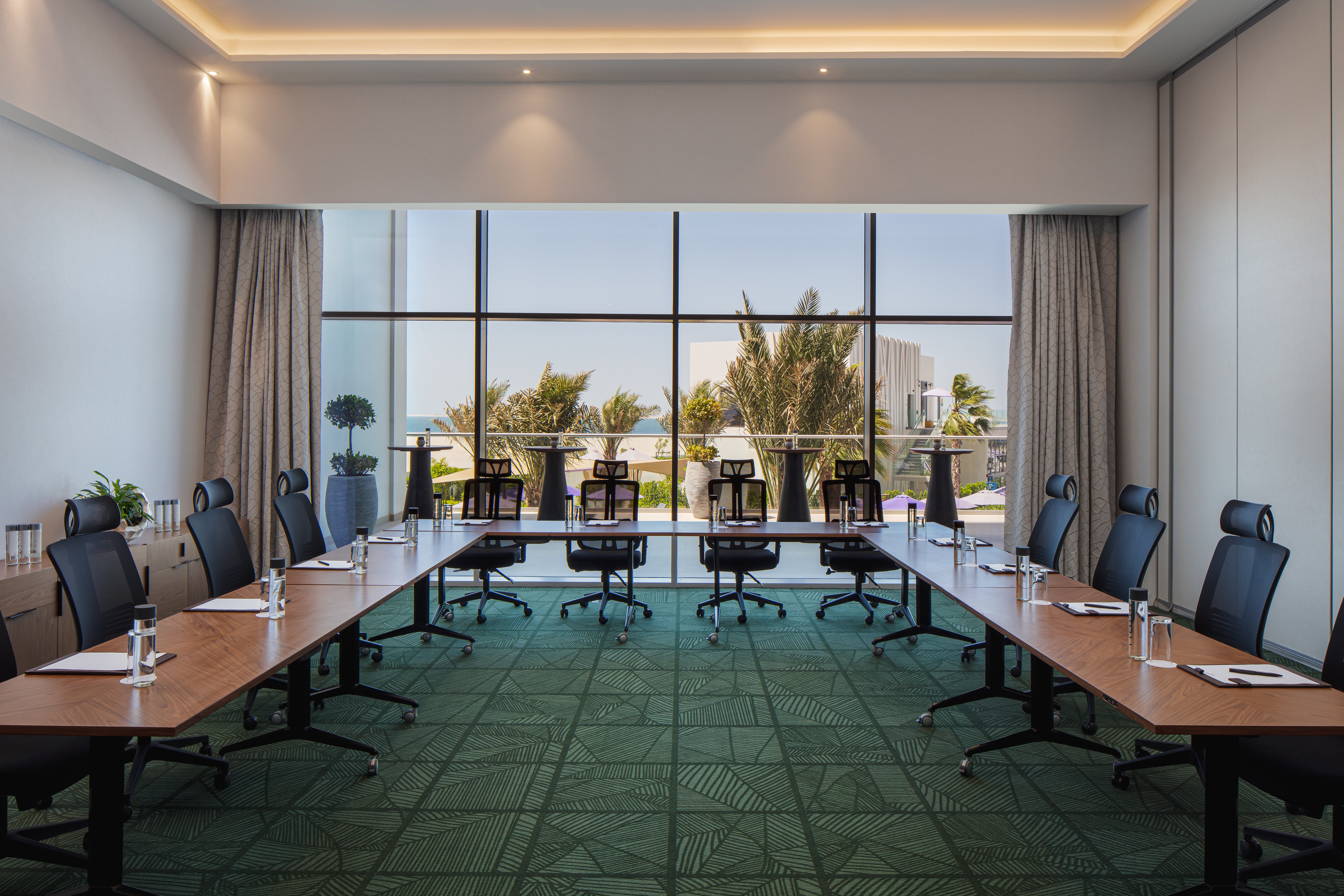 Centara Mirage Beach Resort Dubai 38/67