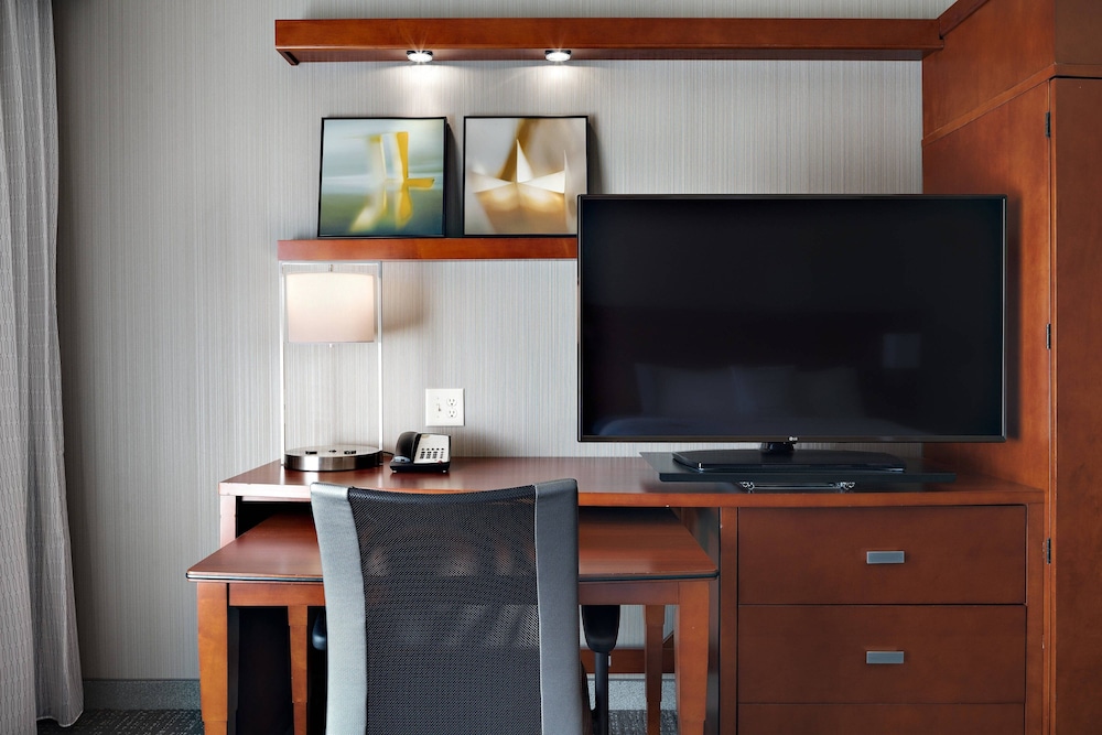 Courtyard By Marriott Flagstaff 39/42