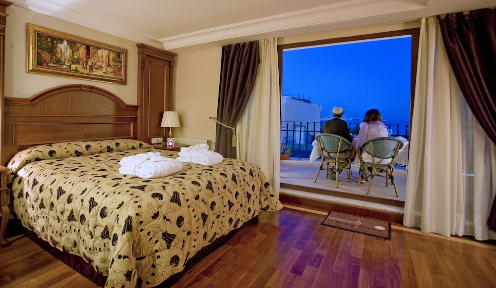 Glk Premier Regency Suites And Spa 15/74